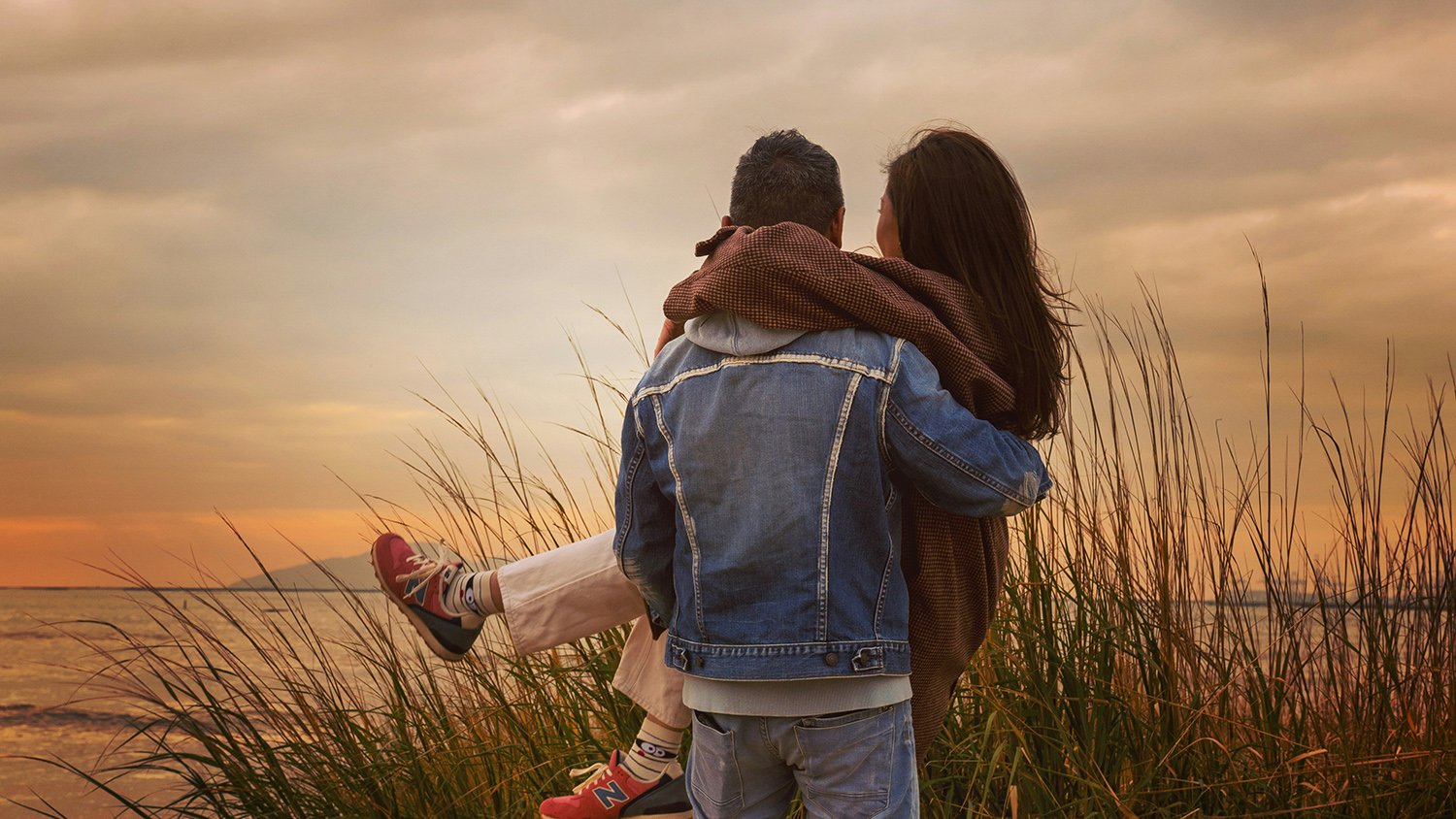Why Do People Fall in Love: Between Chemistry, Psychology, and Mystery